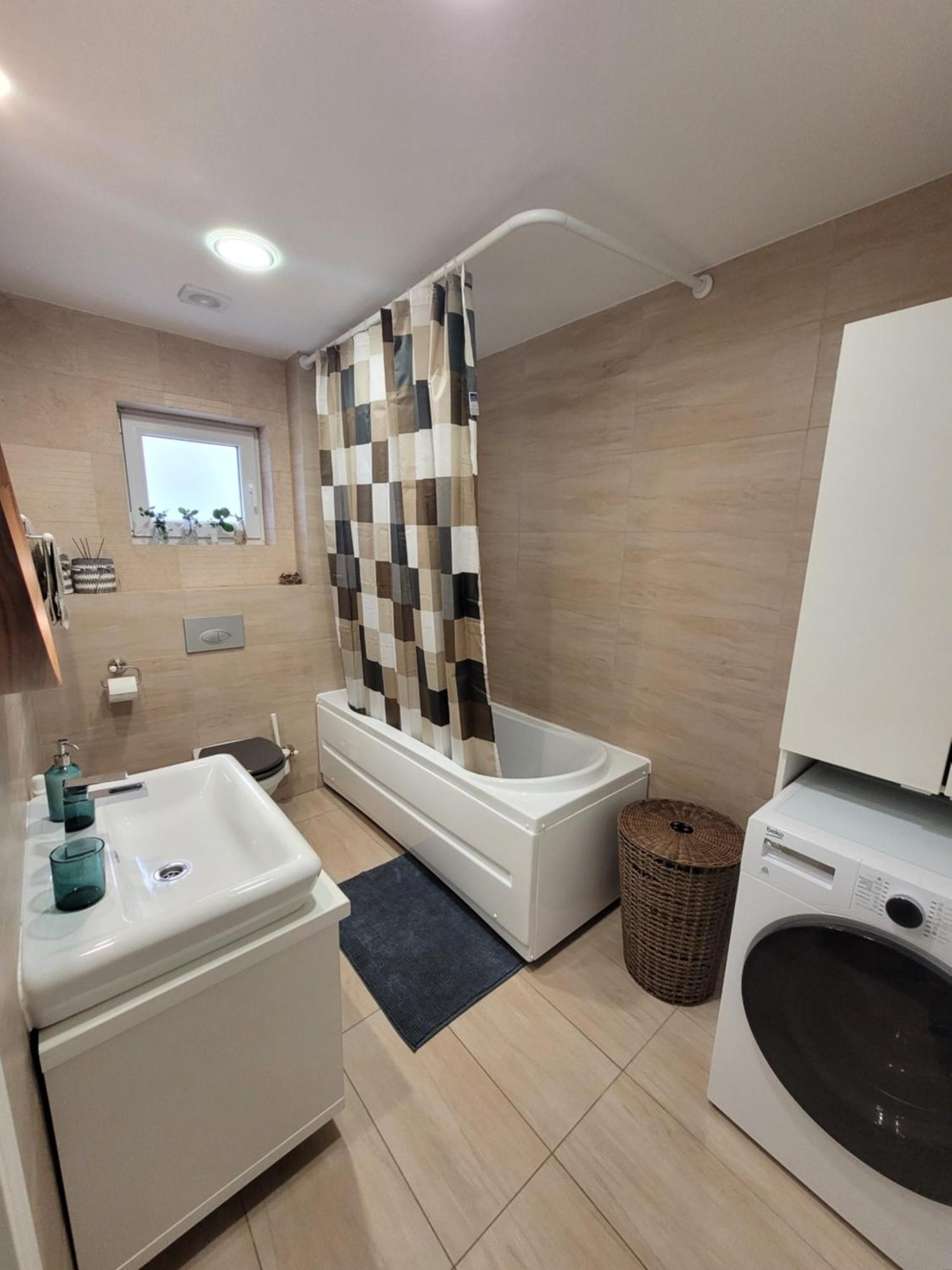 La Dolce Vita Apartment Stefanestii de Jos Eksteriør bilde